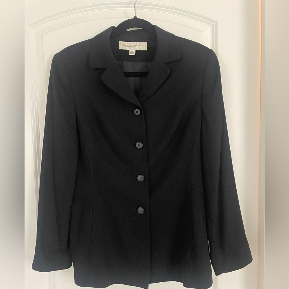 Valerie Stevens Elegant Black Blazer